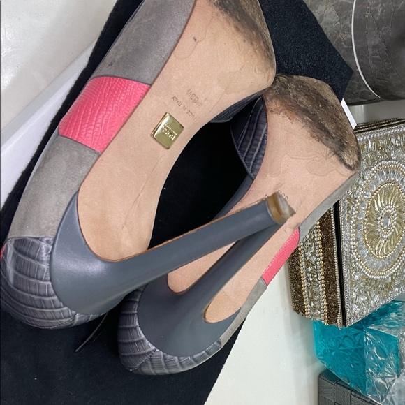 Hugo Boss - Picture 7 of 7